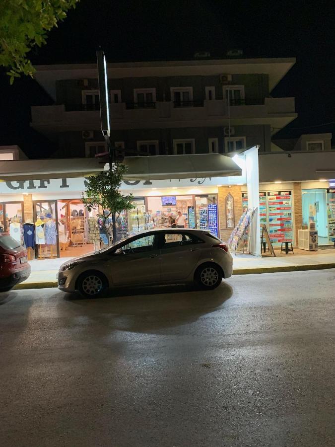 Park-Kriti Apartments Amoudara  Экстерьер фото